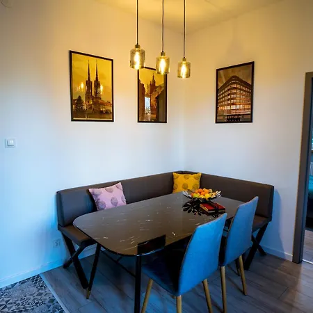 Apartament Renoma Old Town Self Check-in 24h