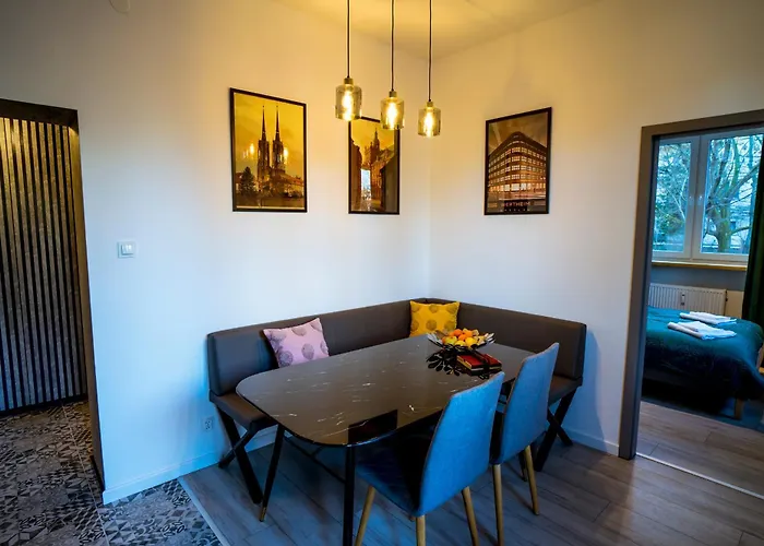 Apartment Renoma Old Town Self Check-in 24h