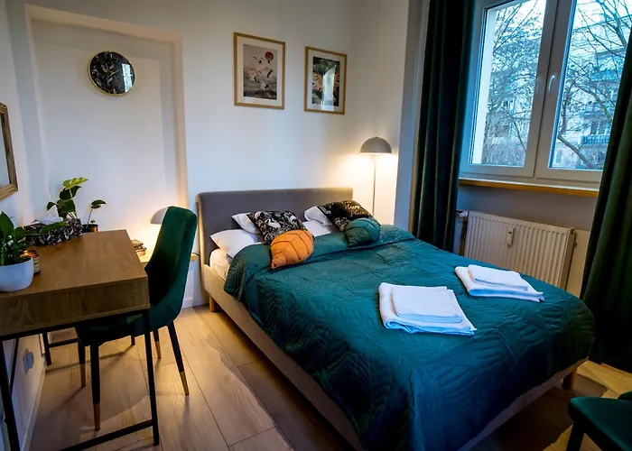 Renoma Old Town Self Check-in 24h Breslau